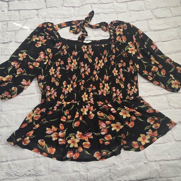 Siren Lily Tops - Floral Black Blouse with Tie Detail Size 2X